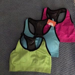 Set of (3) sports bras, Size L